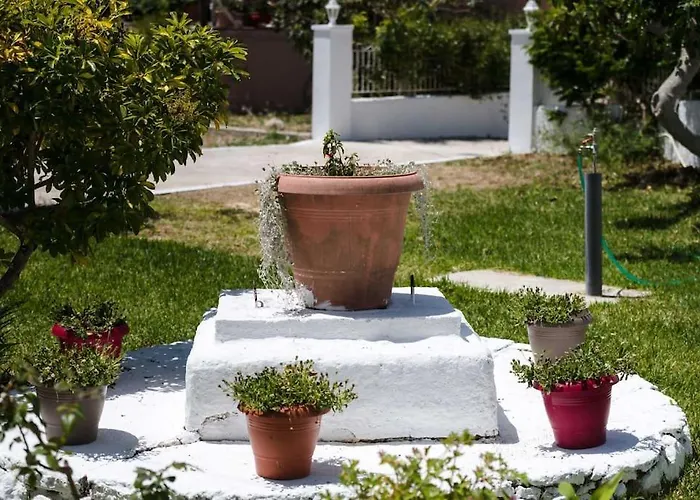 בית נופש Irene's House *